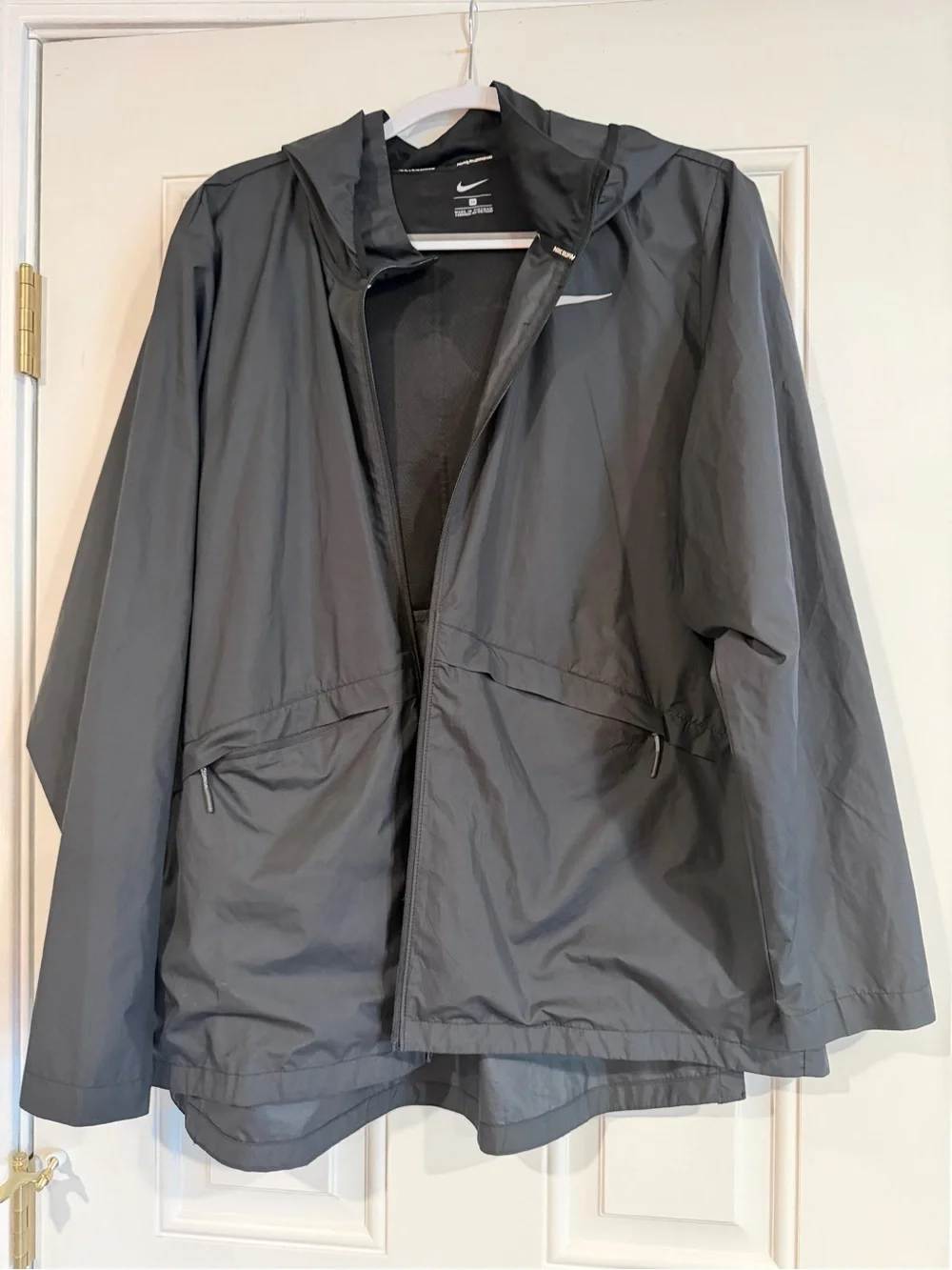 Nike Women’s Hooded Running Jacket - Black